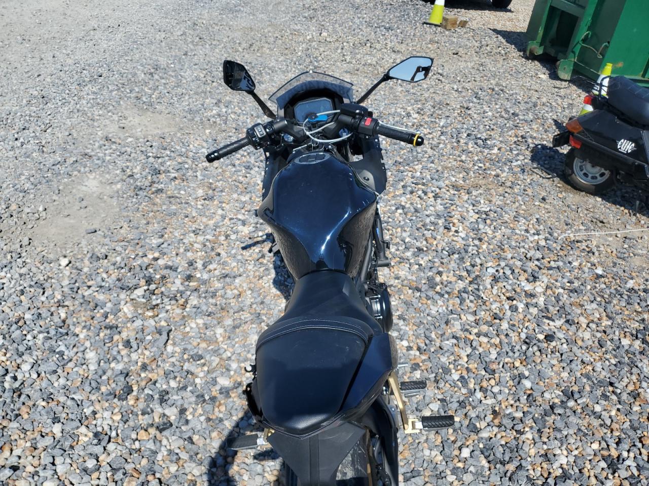 2025 Kawasaki Ex650 R VIN: ML5EXER19SDAF6050 Lot: 82314025