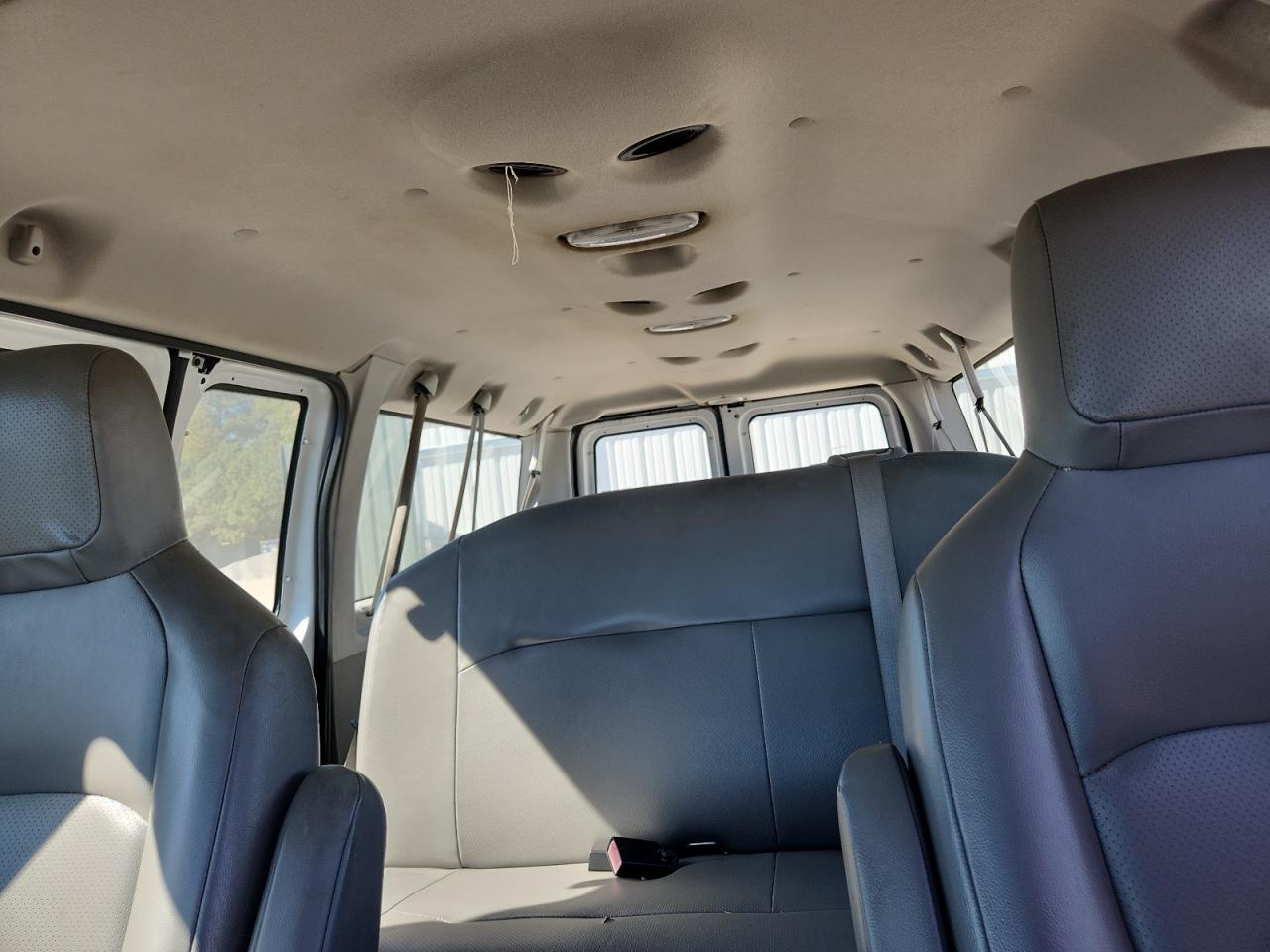 2010 Ford Econoline E350 Super Duty Wagon VIN: 1FBNE3BLXADA33179 Lot: 86447245