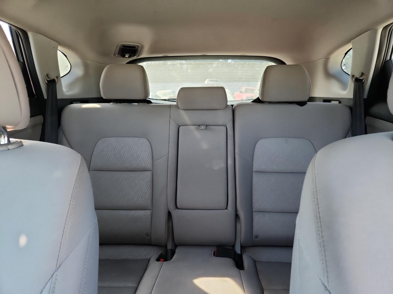 2016 Hyundai Tucson Limited VIN: KM8J33A29GU198136 Lot: 86891835