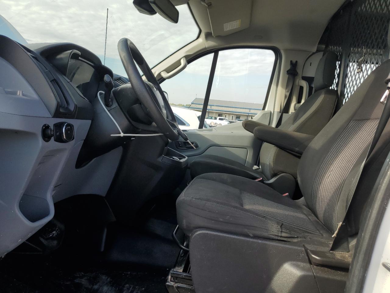 2019 Ford Transit T-250 VIN: 1FTYR1YM3KKA71996 Lot: 82202455