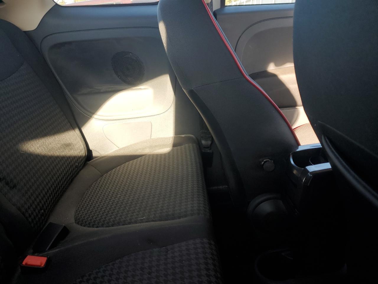 2018 Fiat 500 Pop VIN: 3C3CFFKH6JT465117 Lot: 85673655