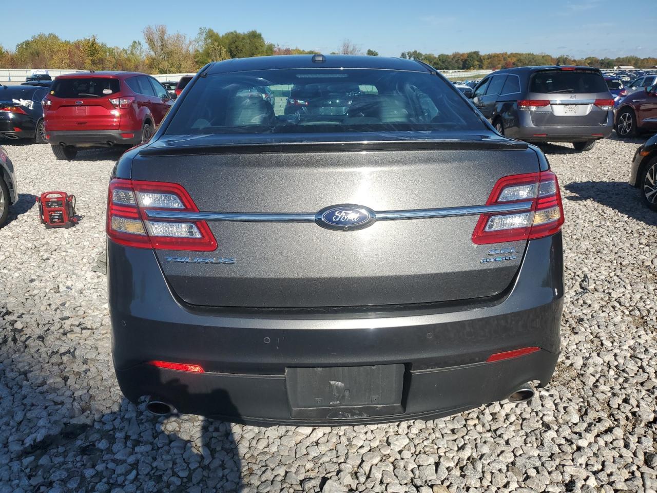 2016 Ford Taurus Sel VIN: 1FAHP2E87GG102802 Lot: 85679125