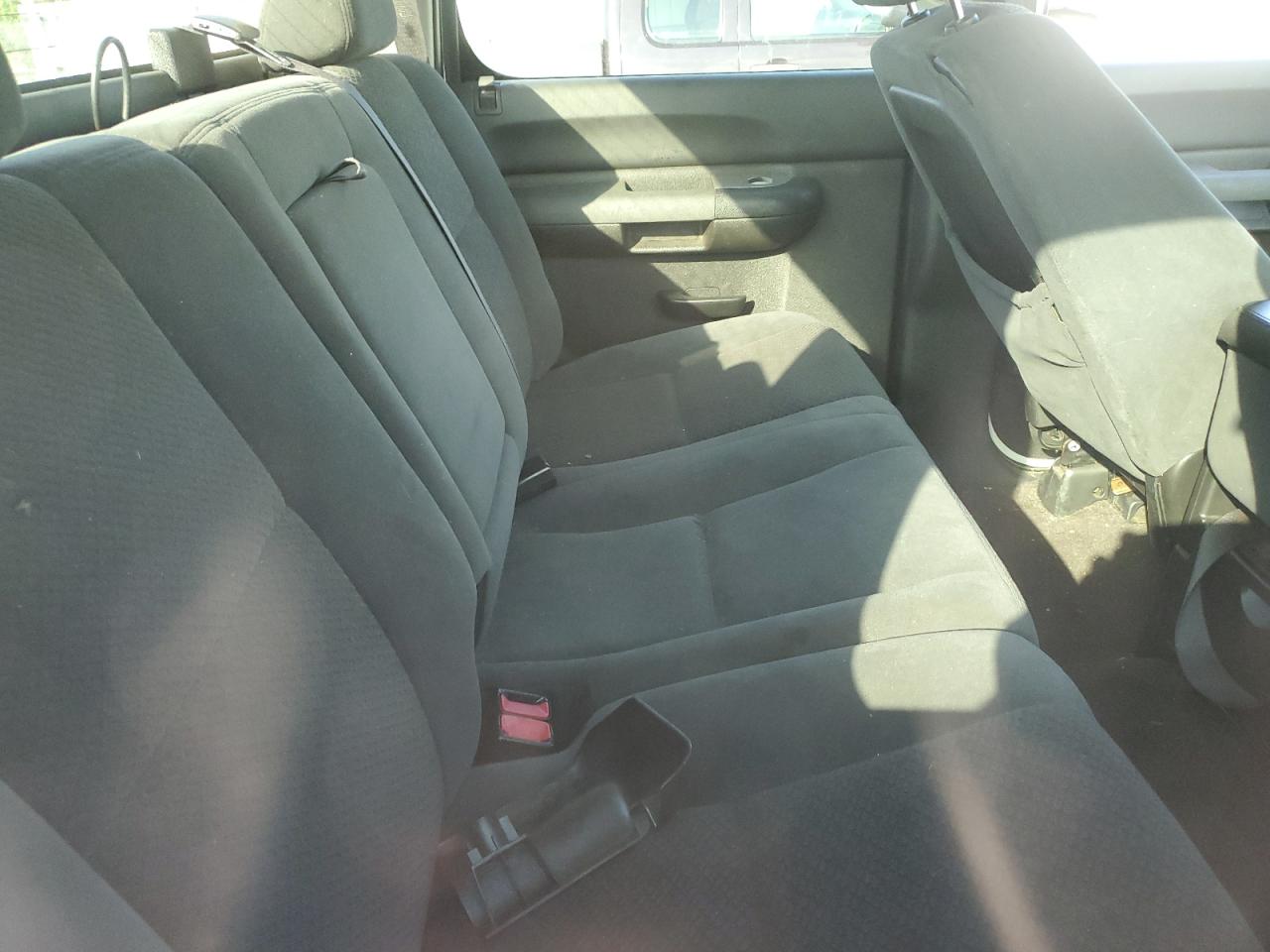 2008 GMC Sierra C1500 VIN: 3GTEC13J88G305244 Lot: 84402465