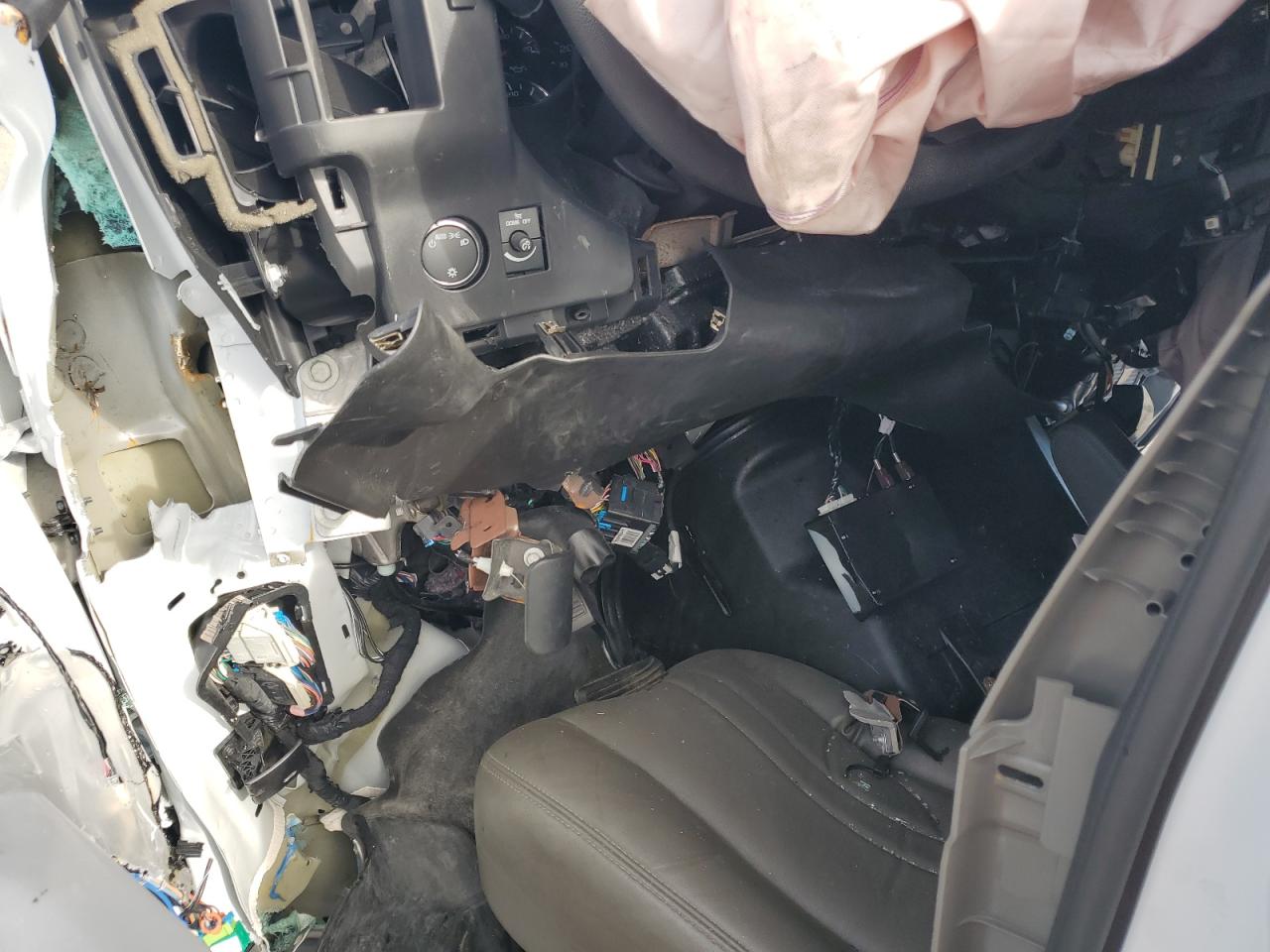 2025 Chevrolet Express G2500 VIN: 1GCWGBFP7S1137245 Lot: 82234365