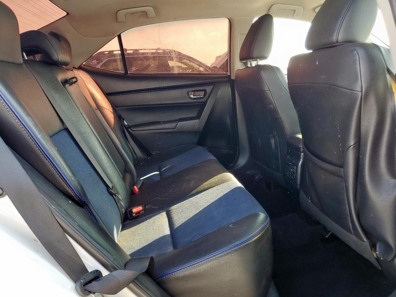 2017 Toyota Corolla L VIN: 2T1BURHE7HC770621 Lot: 84962385