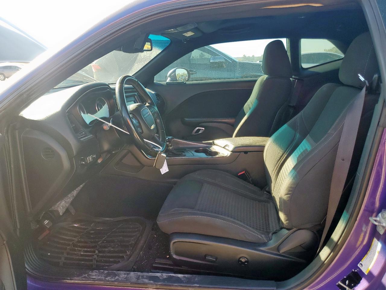 2016 Dodge Challenger Sxt VIN: 2C3CDZAG0GH125382 Lot: 90476095