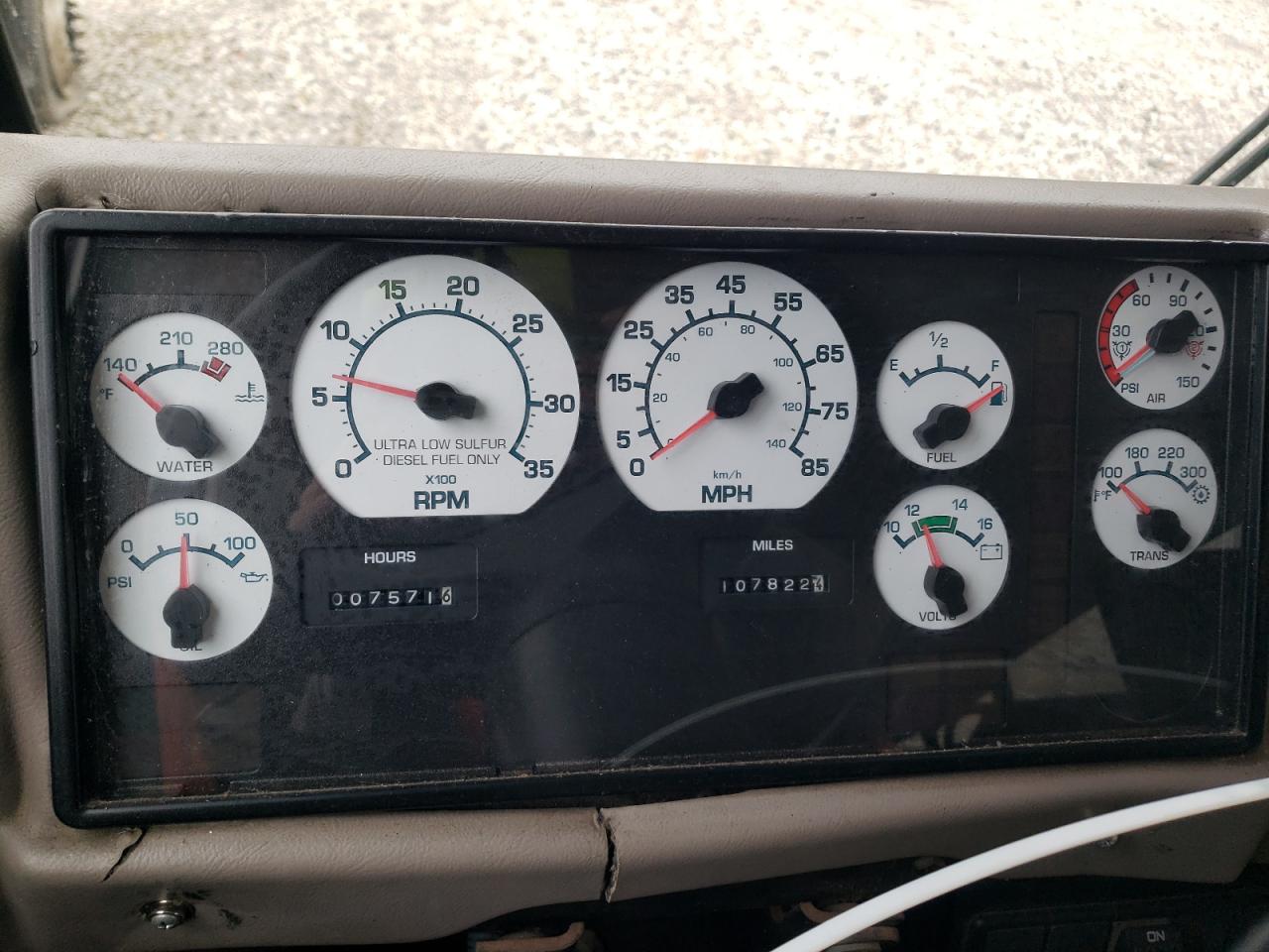 2014 Ic Corporation Re Series School - School Bus VIN: 4DRBWAAN3EB025800 Lot: 85951495