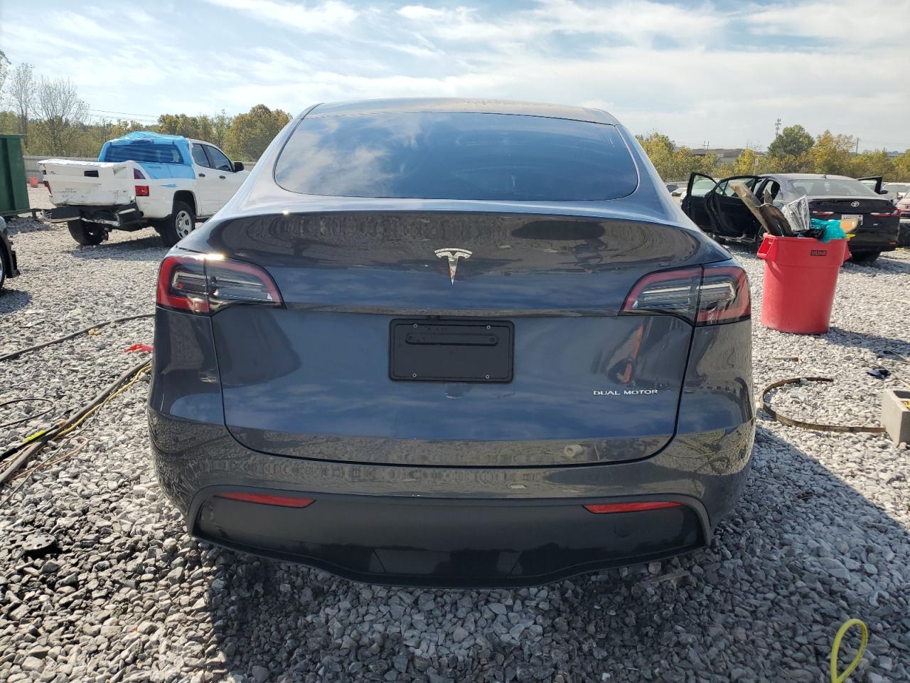 2023 Tesla Model Y VIN: 7SAYGDEE5PF799945 Lot: 87091145