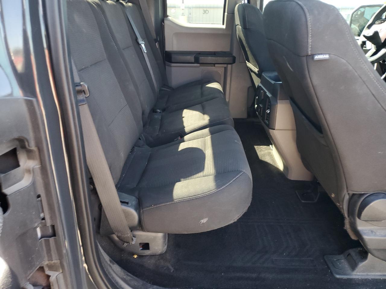 2017 Ford F150 Super Cab VIN: 1FTEX1EP5HKD94124 Lot: 82437115