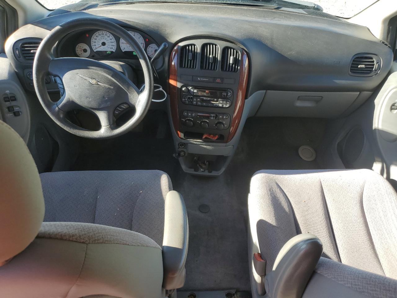 2007 Chrysler Town & Country Lx VIN: 1A4GP44R77B190060 Lot: 86532335