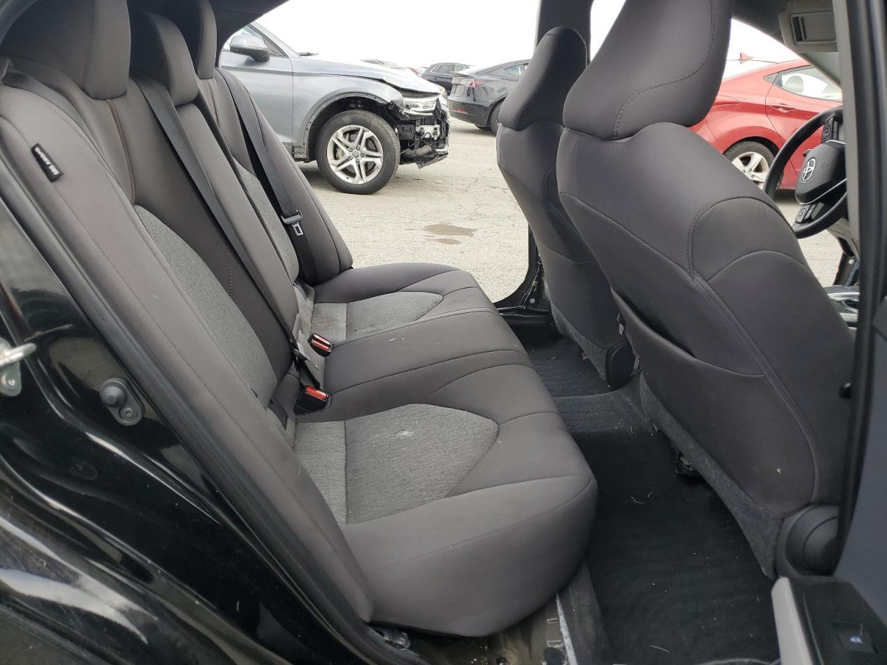 2019 Toyota Camry L VIN: 4T1B11HK6KU825632 Lot: 82190755