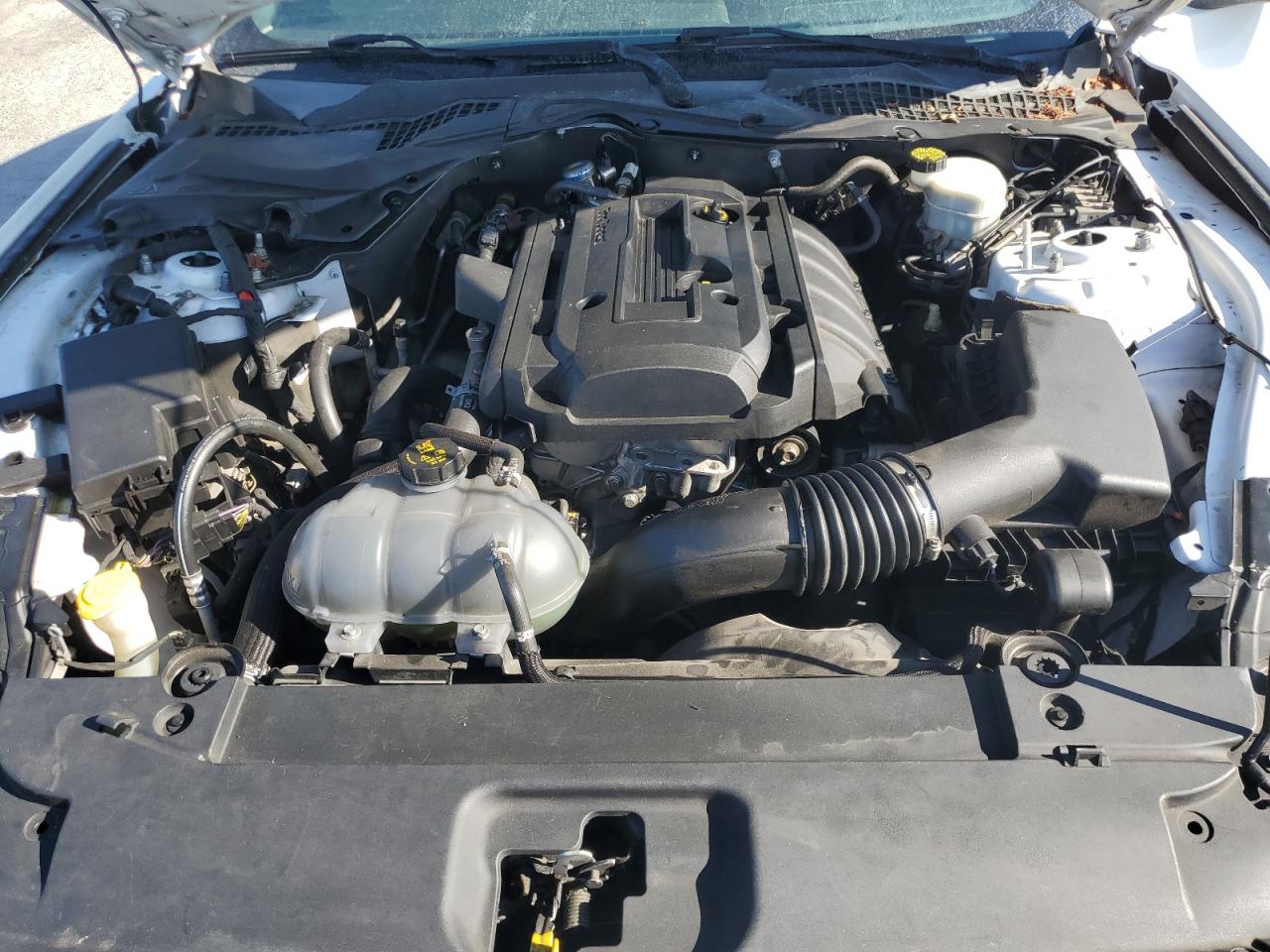 2015 Ford Mustang VIN: 1FA6P8TH1F5418641 Lot: 85105865