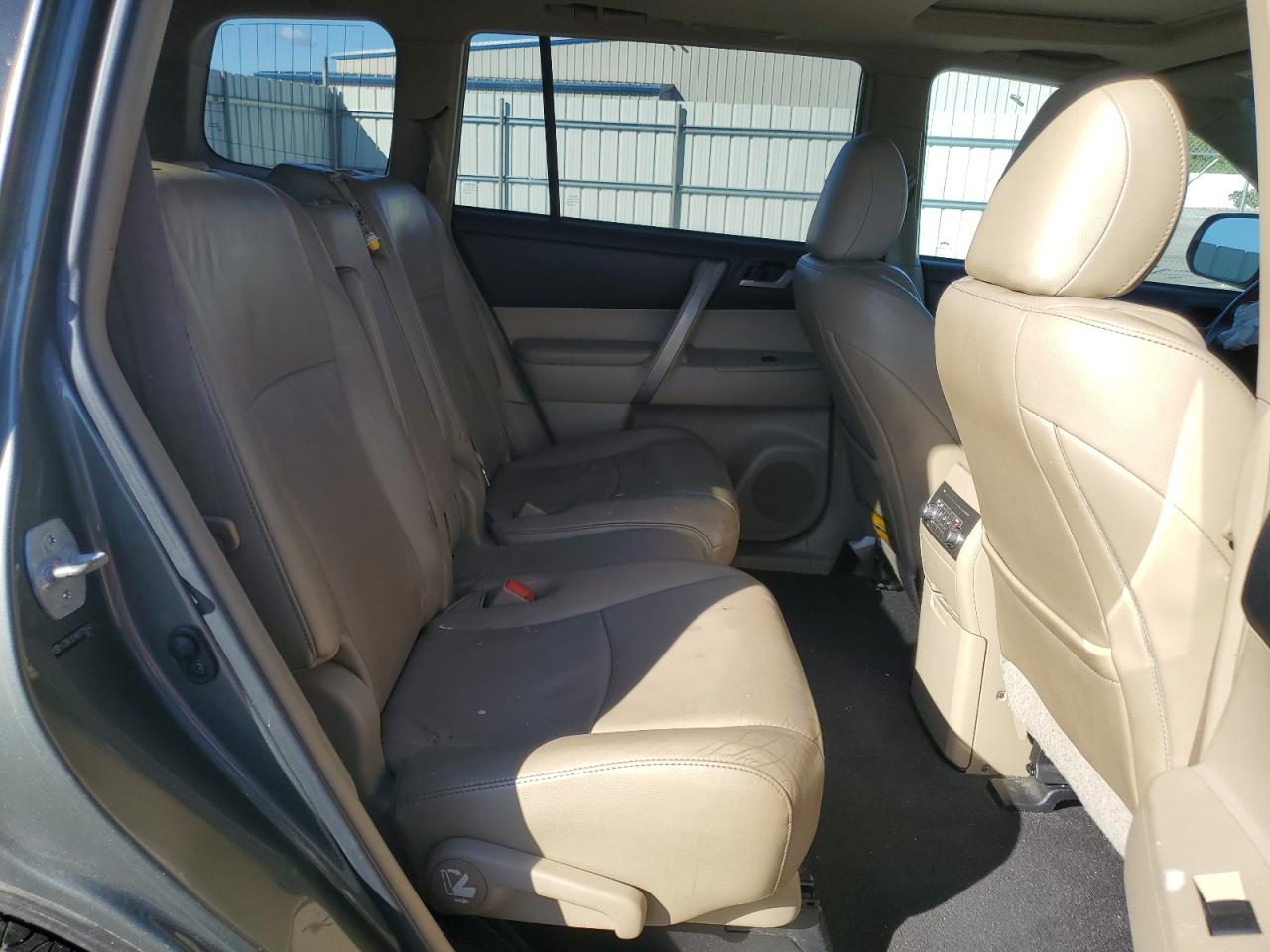 2013 Toyota Highlander Base VIN: 5TDBK3EH6DS195642 Lot: 84585445