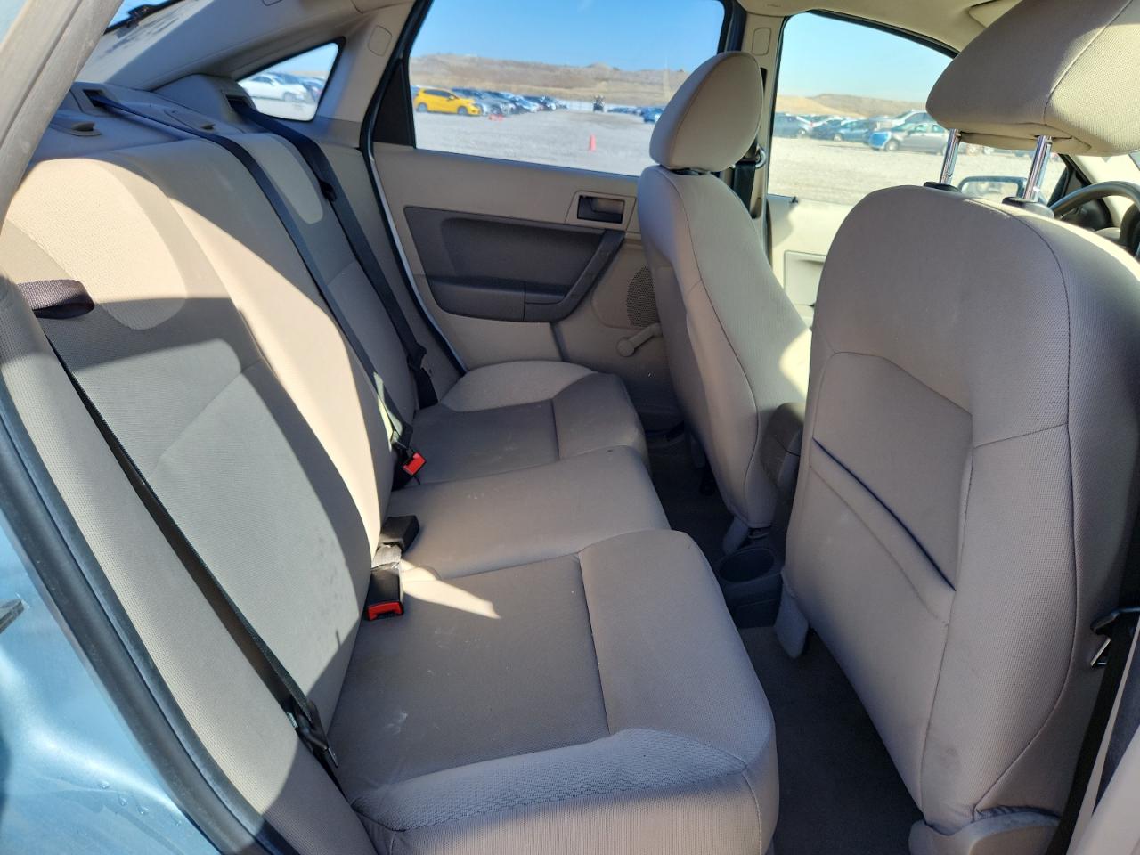 2008 Ford Focus S/Se VIN: 1FAHP34N68W257927 Lot: 84635745