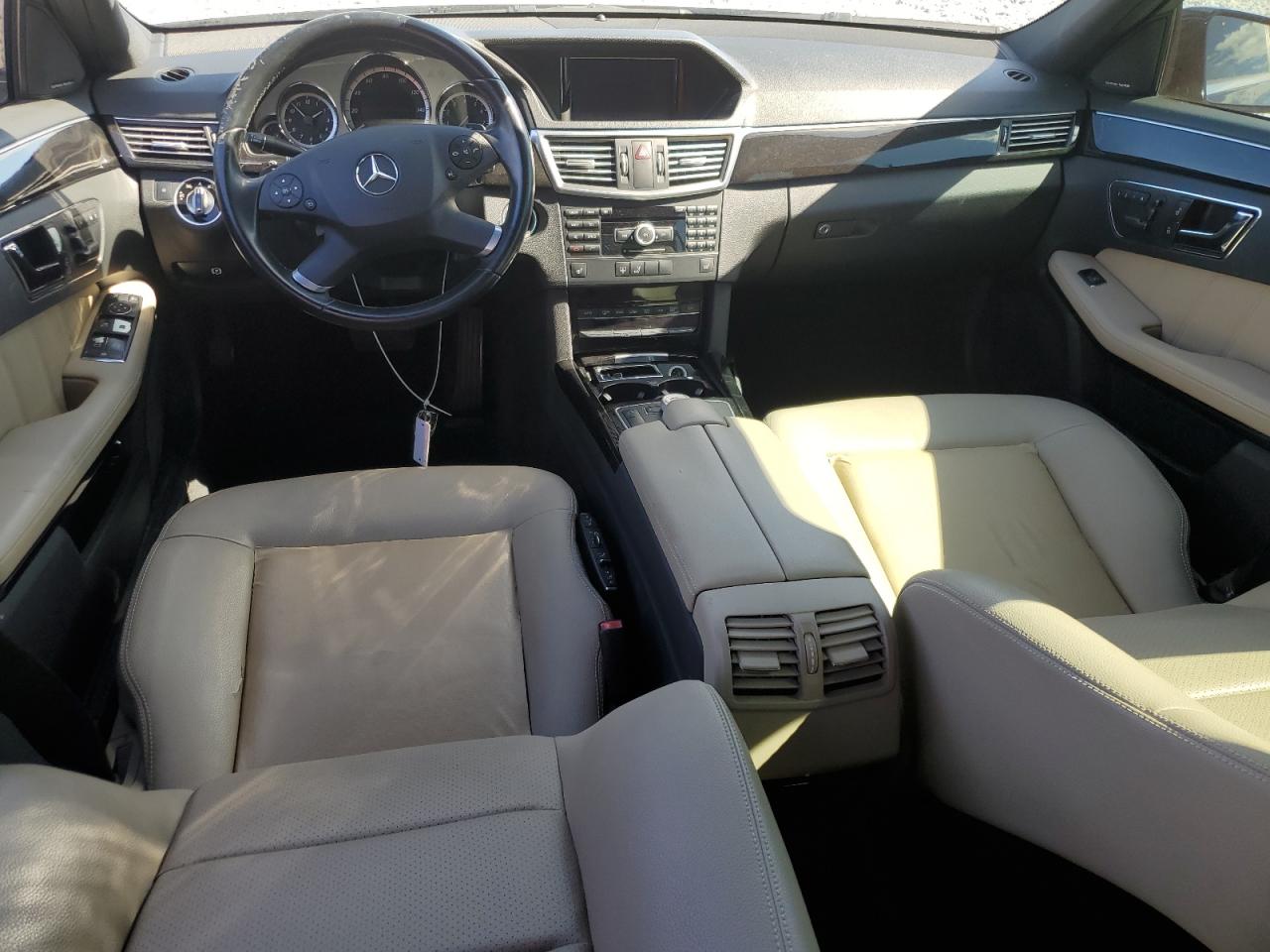 2011 Mercedes-Benz E 350 VIN: WDDHF5GB5BA293046 Lot: 89925315
