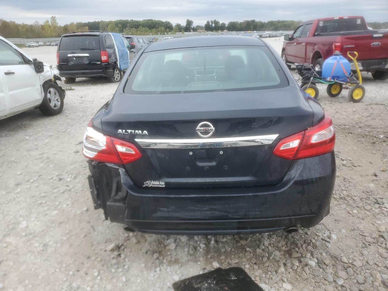 2017 Nissan Altima 2.5 VIN: 1N4AL3APXHC476586 Lot: 85328475