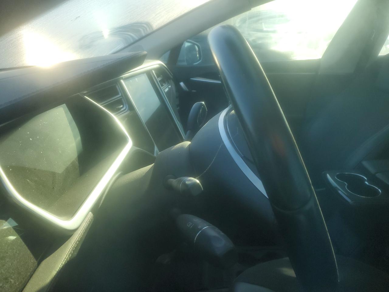 2013 Tesla Model S VIN: 5YJSA1CG4DFP14791 Lot: 85932195