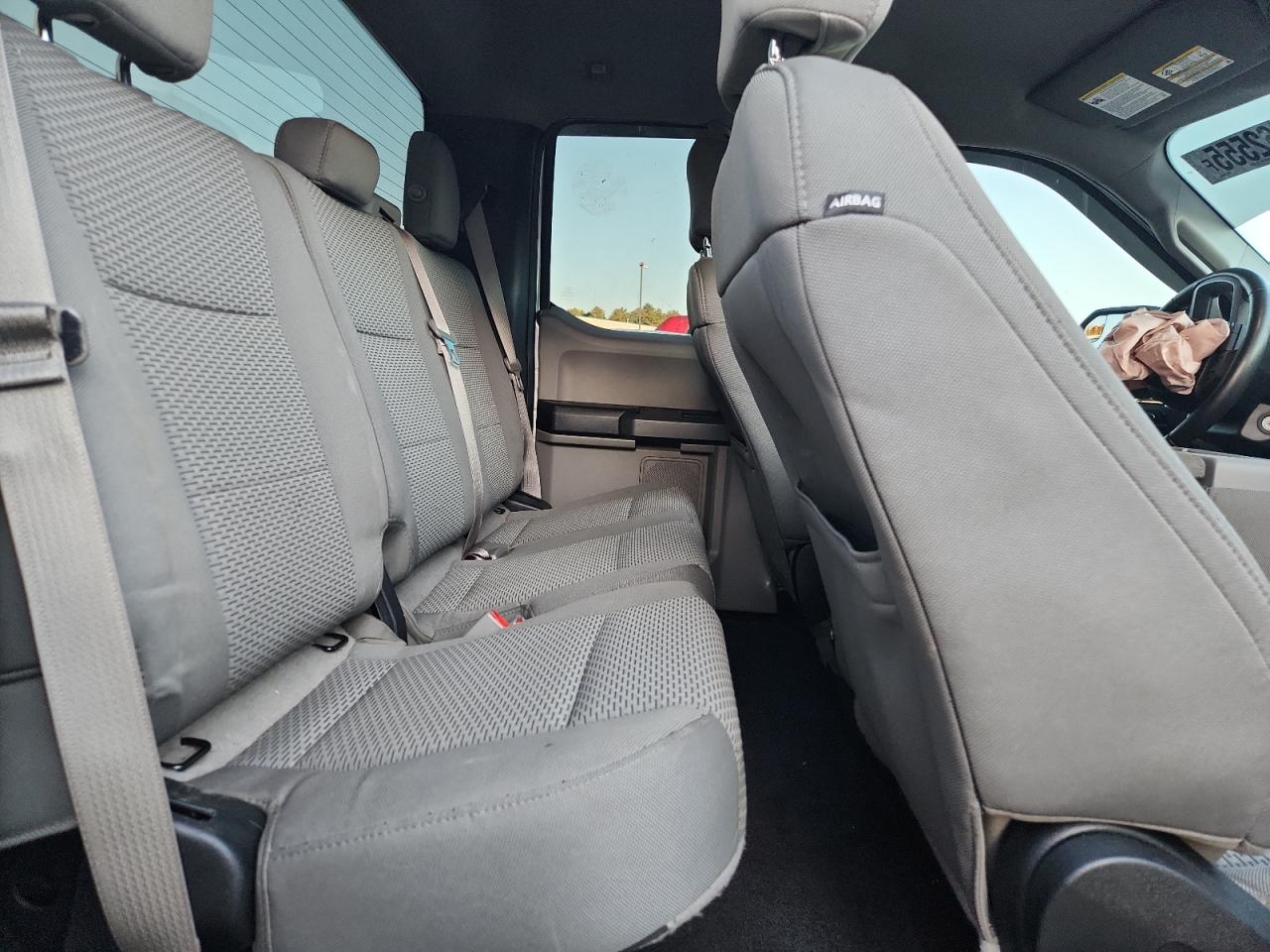 2017 Ford F150 Super Cab VIN: 1FTFX1EF2HFA38847 Lot: 89462555