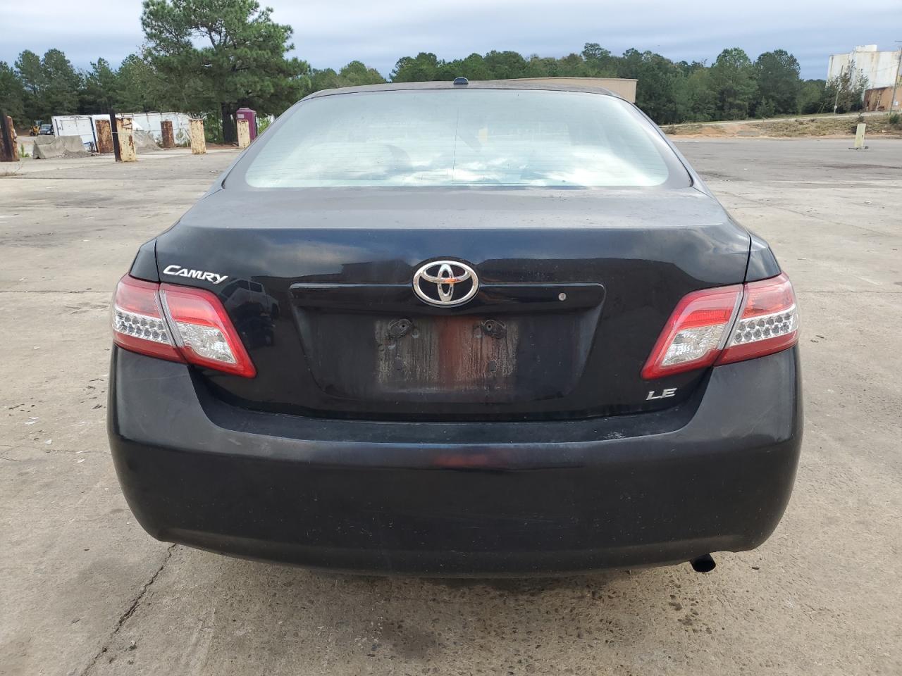 2010 Toyota Camry Base VIN: 4T1BF3EK3AU533128 Lot: 85258985