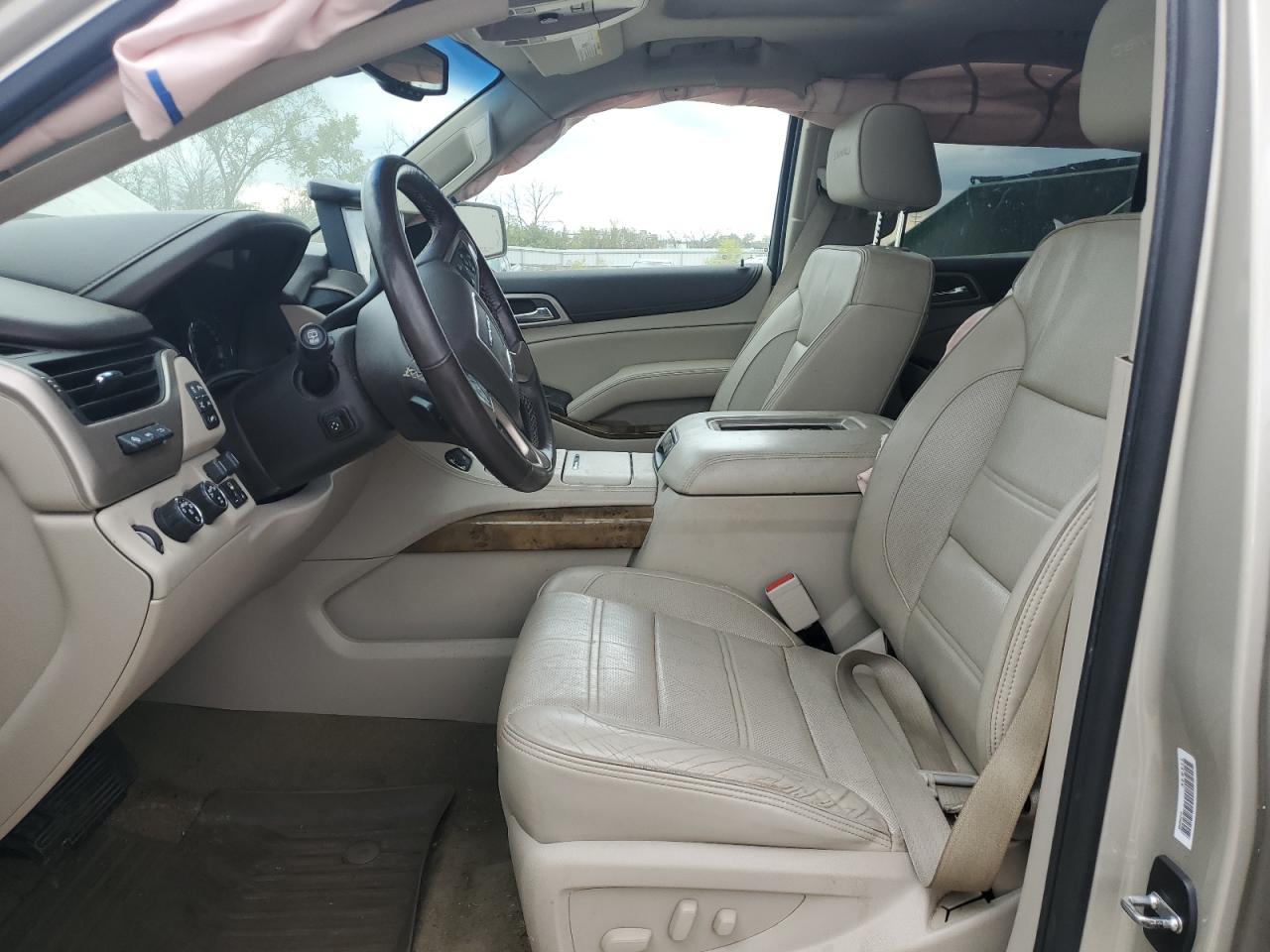 2017 GMC Yukon Xl Denali VIN: 1GKS2HKJ7HR164784 Lot: 84255585