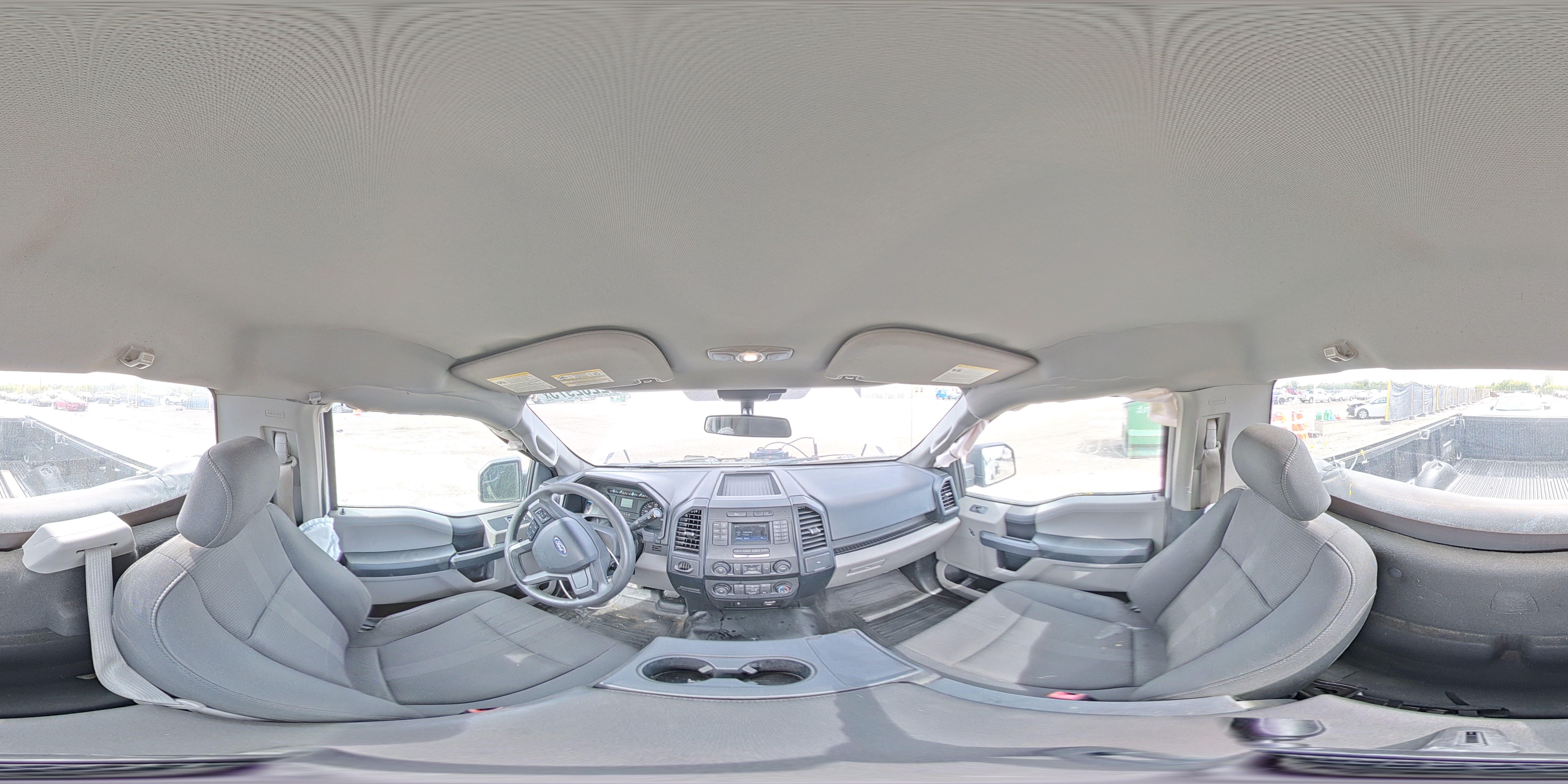 2019 Ford F150 VIN: 1FTMF1C51KKD60043 Lot: 82262975