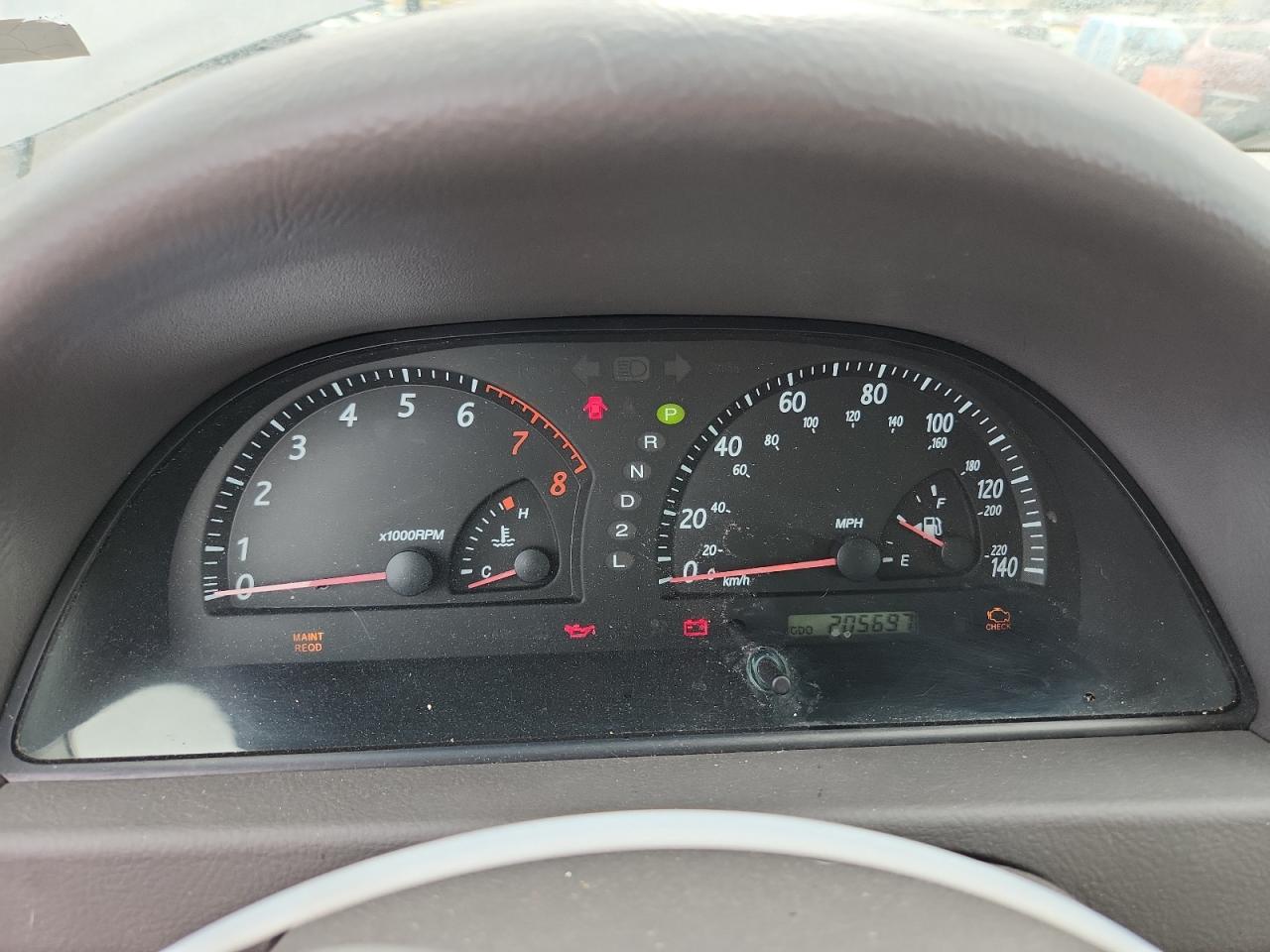 2004 Toyota Camry Le VIN: 4T1BE32K44U820294 Lot: 85648045