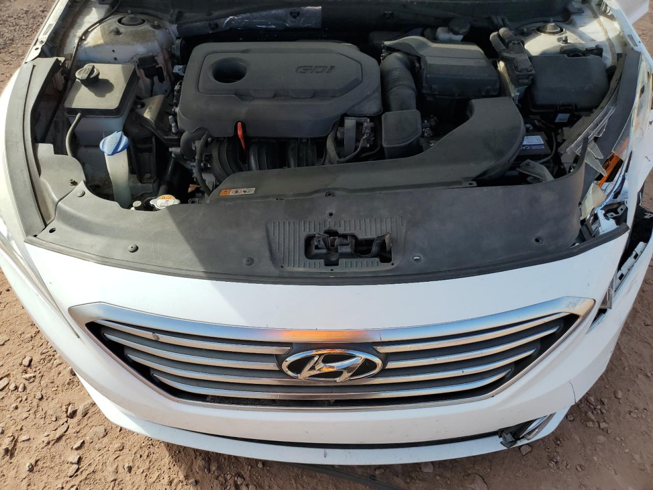 2015 Hyundai Sonata Se VIN: 5NPE24AF8FH205734 Lot: 84996725