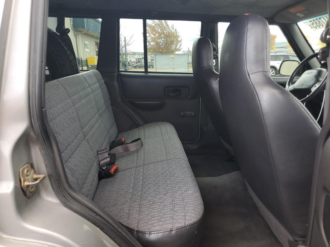 2000 Jeep Cherokee Se VIN: 1J4FF28S5YL187413 Lot: 87447885