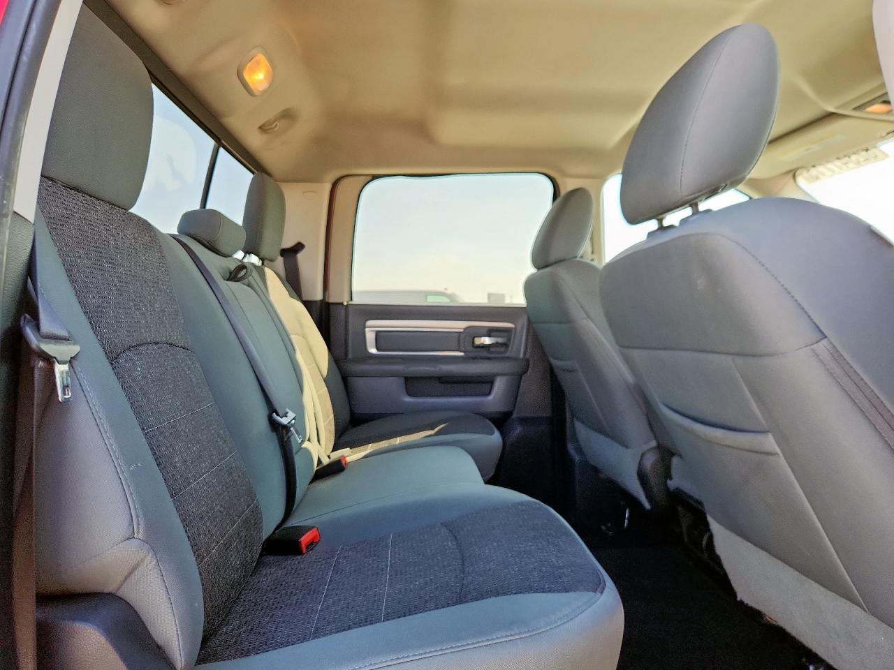 2016 Ram 1500 Slt VIN: 3C6RR6LT6GG292823 Lot: 82347715