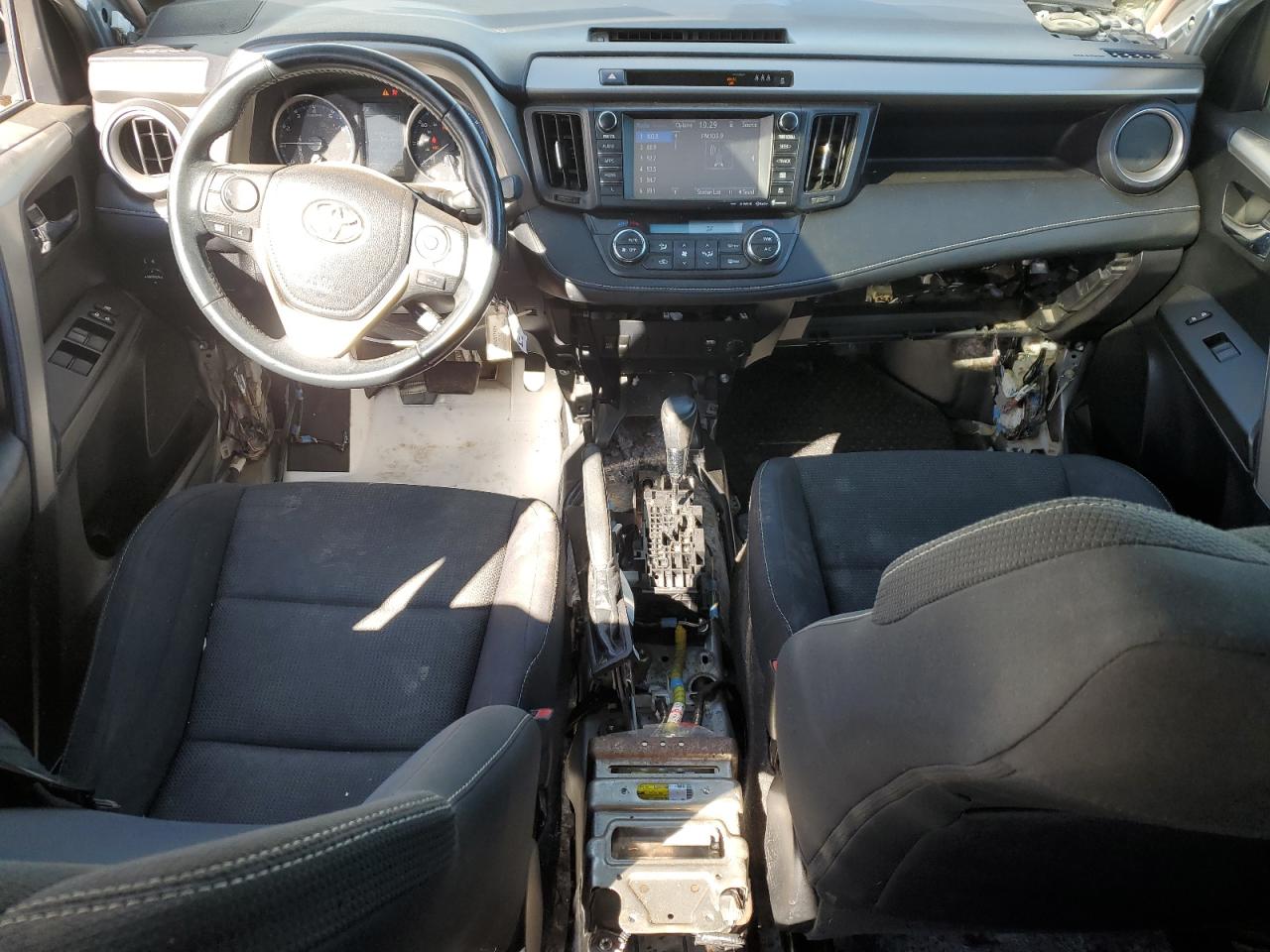 2017 Toyota Rav4 Xle VIN: 2T3RFREV0HW577424 Lot: 85142335