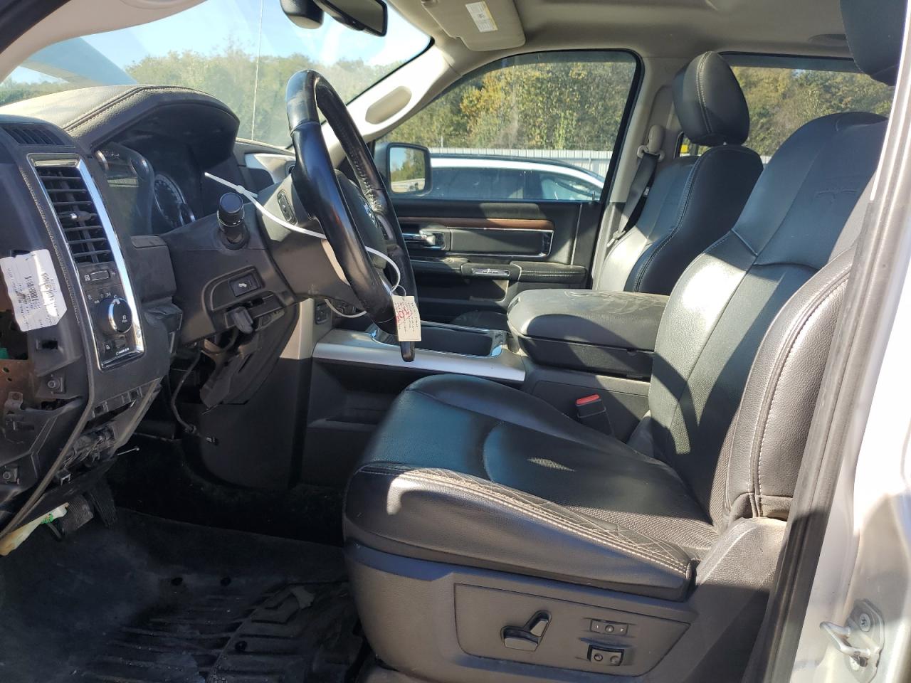 2015 Ram 1500 Laramie VIN: 1C6RR7NT2FS776949 Lot: 91017945