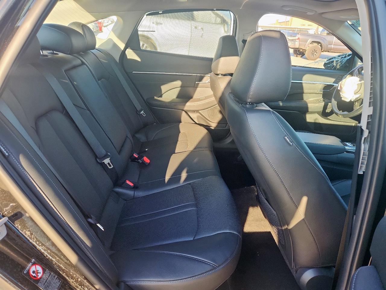 2023 Hyundai Sonata Hybrid VIN: KMHL54JJ4PA070601 Lot: 85551685