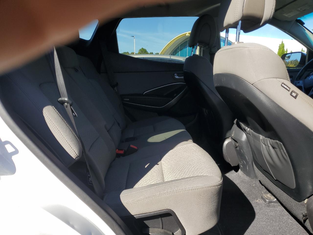 2017 Hyundai Santa Fe Sport VIN: 5XYZTDLB0HG381079 Lot: 84408115
