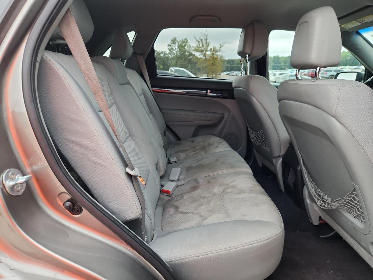 2011 Kia Sorento Base VIN: 5XYKT3A16BG017679 Lot: 85259335