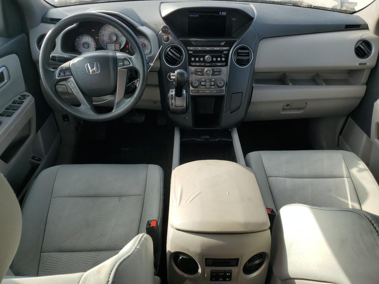 2015 Honda Pilot Lx VIN: 5FNYF4H26FB024344 Lot: 84016475