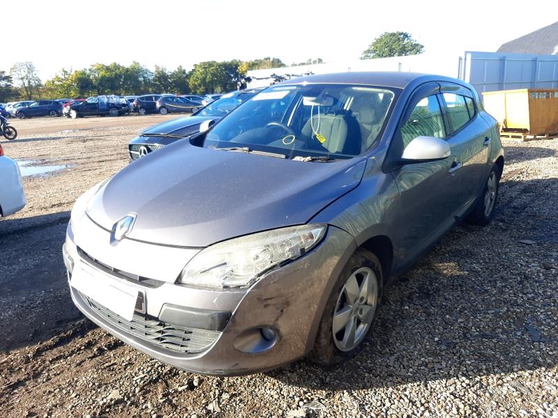 2009 RENAULT MEGANE 1.5 DCI 106 DYNAMIQUE 5DR for sale at Copart COLCHESTER