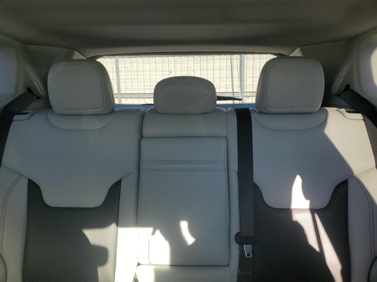 2018 Jeep Compass Limited VIN: 3C4NJDCB7JT230131 Lot: 85320315