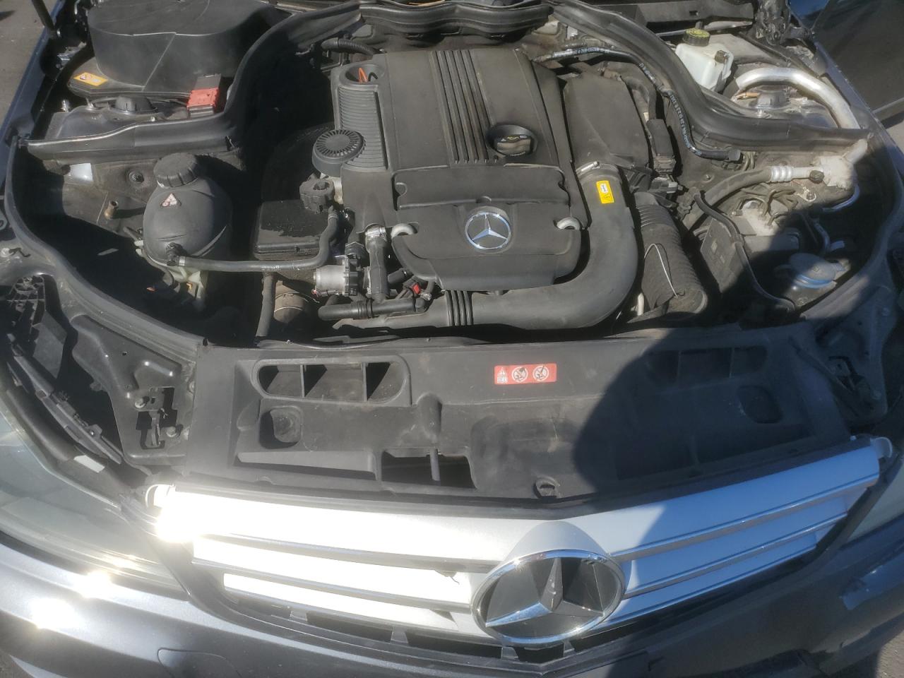 2013 Mercedes-Benz C 250 VIN: WDDGF4HB1DA768215 Lot: 90613895