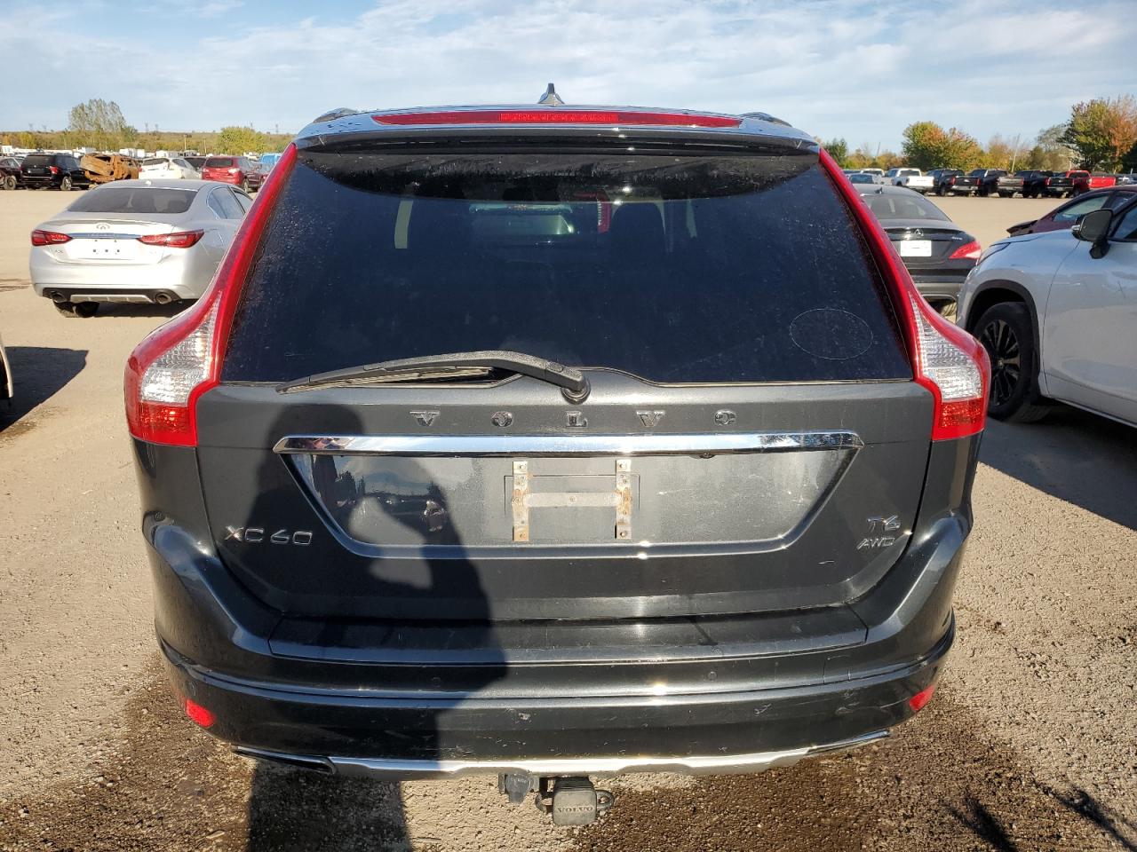 2015 Volvo Xc60 T6 Premier+ VIN: YV4902RCXF2612250 Lot: 85667155