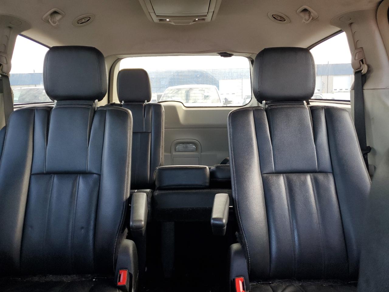 2014 Chrysler Town & Country Touring VIN: 2C4RC1BG2ER221448 Lot: 90306095