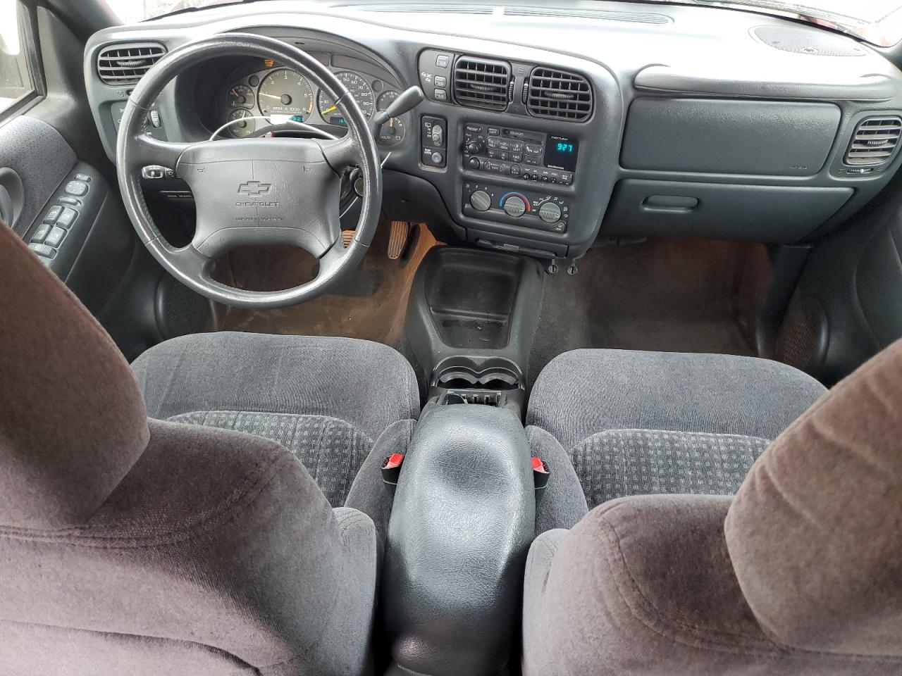 1998 Chevrolet Blazer VIN: 1GNDT13W1W2116780 Lot: 90918525