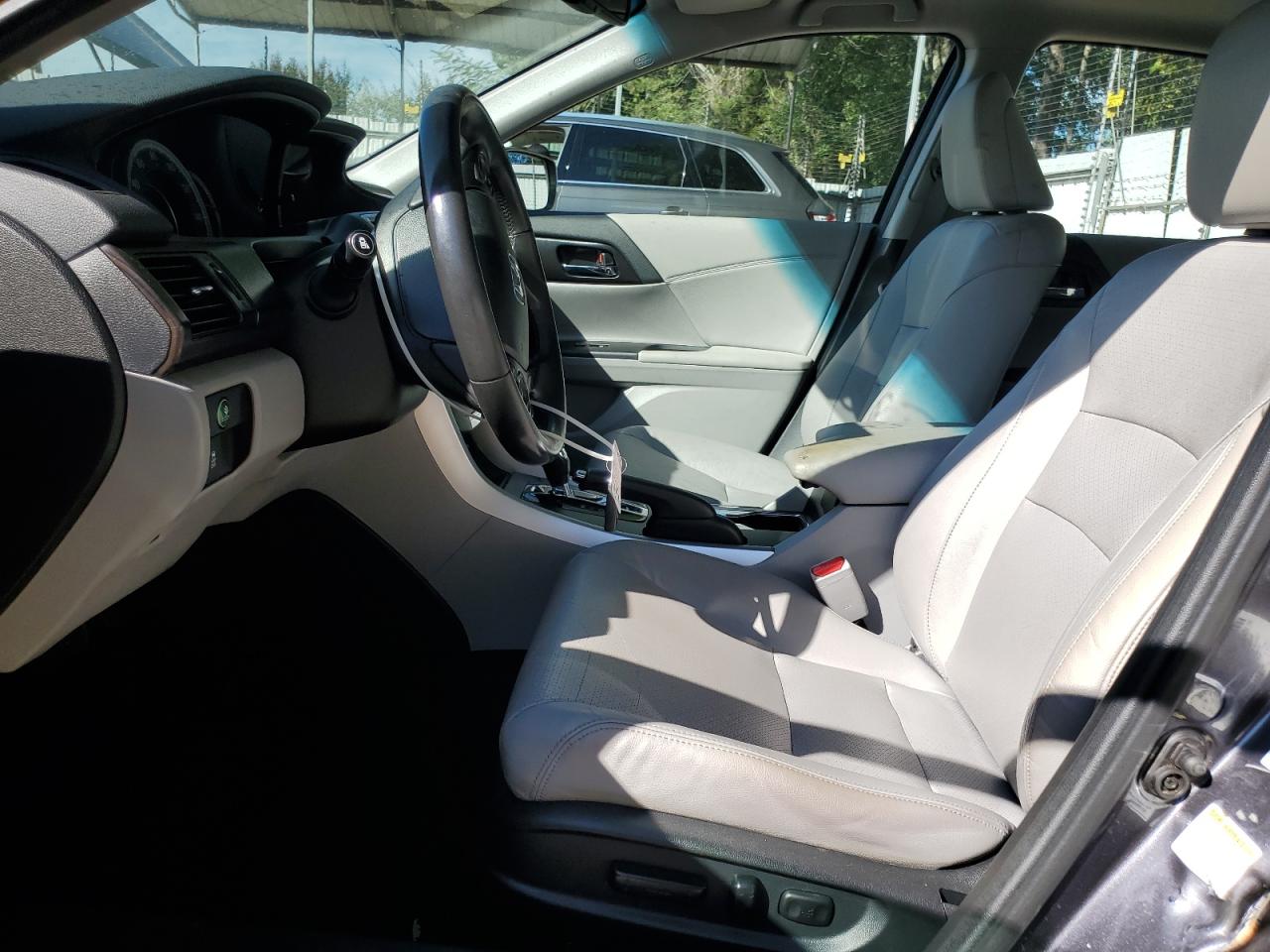 2015 Honda Accord Exl VIN: 1HGCR3F86FA038077 Lot: 84622985