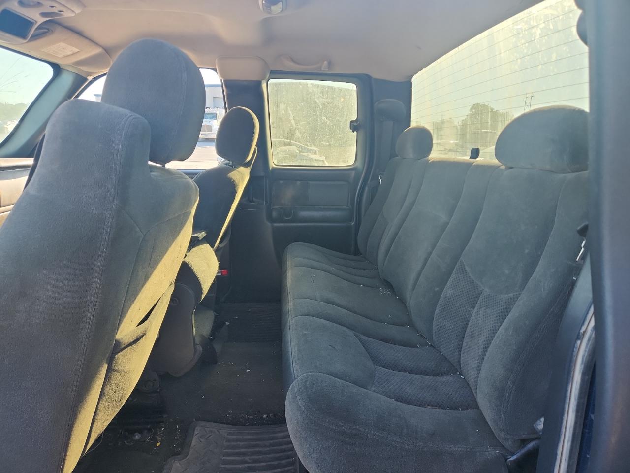 2004 Chevrolet Silverado K1500 VIN: 2GCEK19T141287328 Lot: 85942075