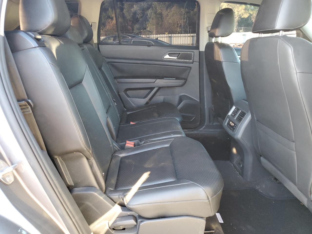 2019 Volkswagen Atlas Se VIN: 1V2UR2CA6KC530545 Lot: 81898795