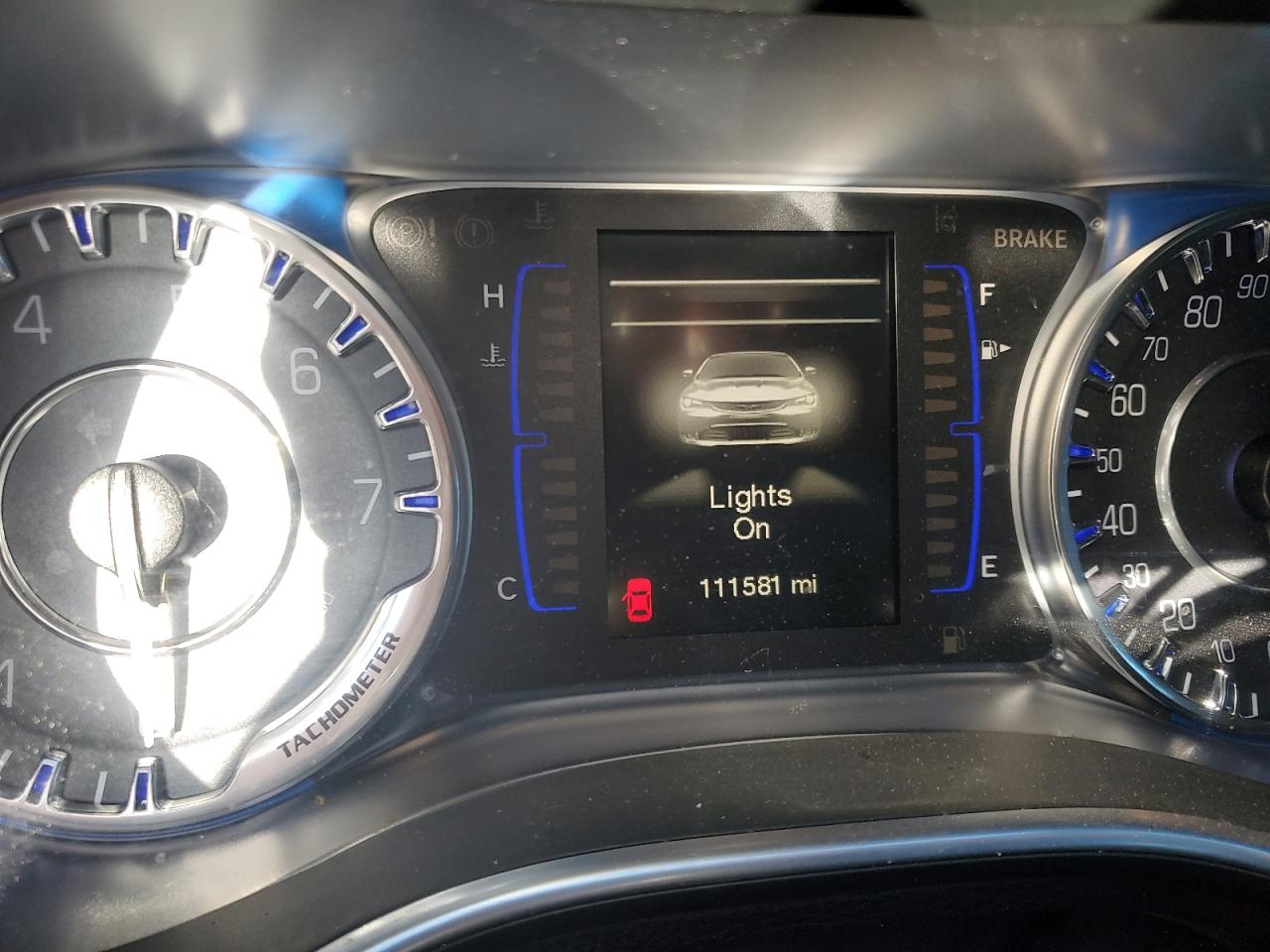 2015 Chrysler 200 Limited VIN: 1C3CCCAB8FN735458 Lot: 63784305