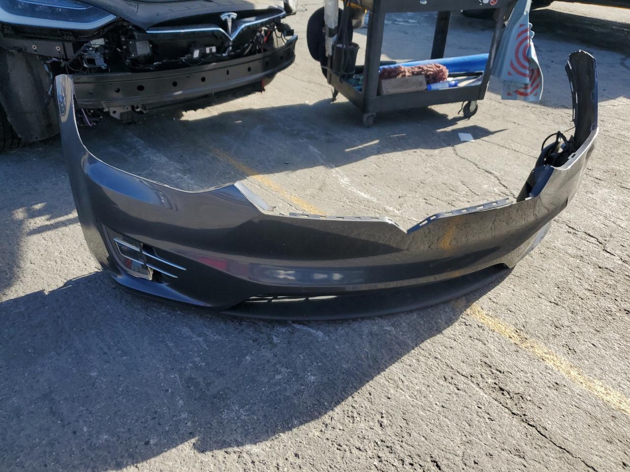 2018 Tesla Model X VIN: 5YJXCDE29JF092218 Lot: 86470835