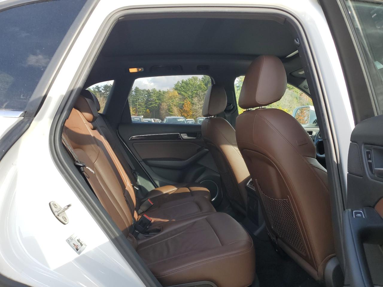 2014 Audi Q5 Premium Plus VIN: WA1LFAFP0EA045425 Lot: 90502175