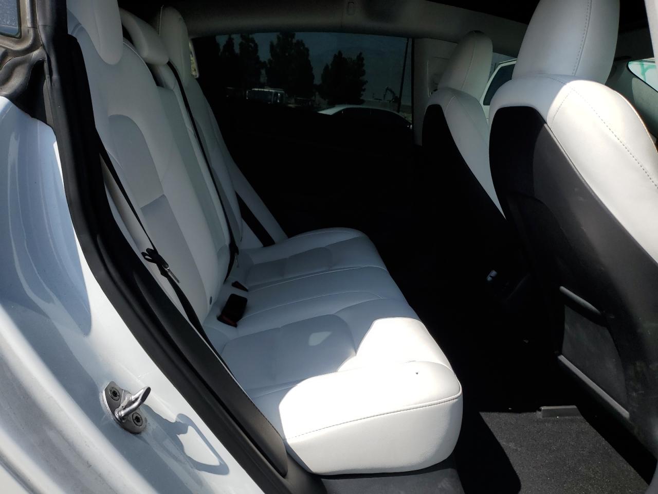 2023 Tesla Model 3 VIN: 5YJ3E1EA1PF581798 Lot: 84482595