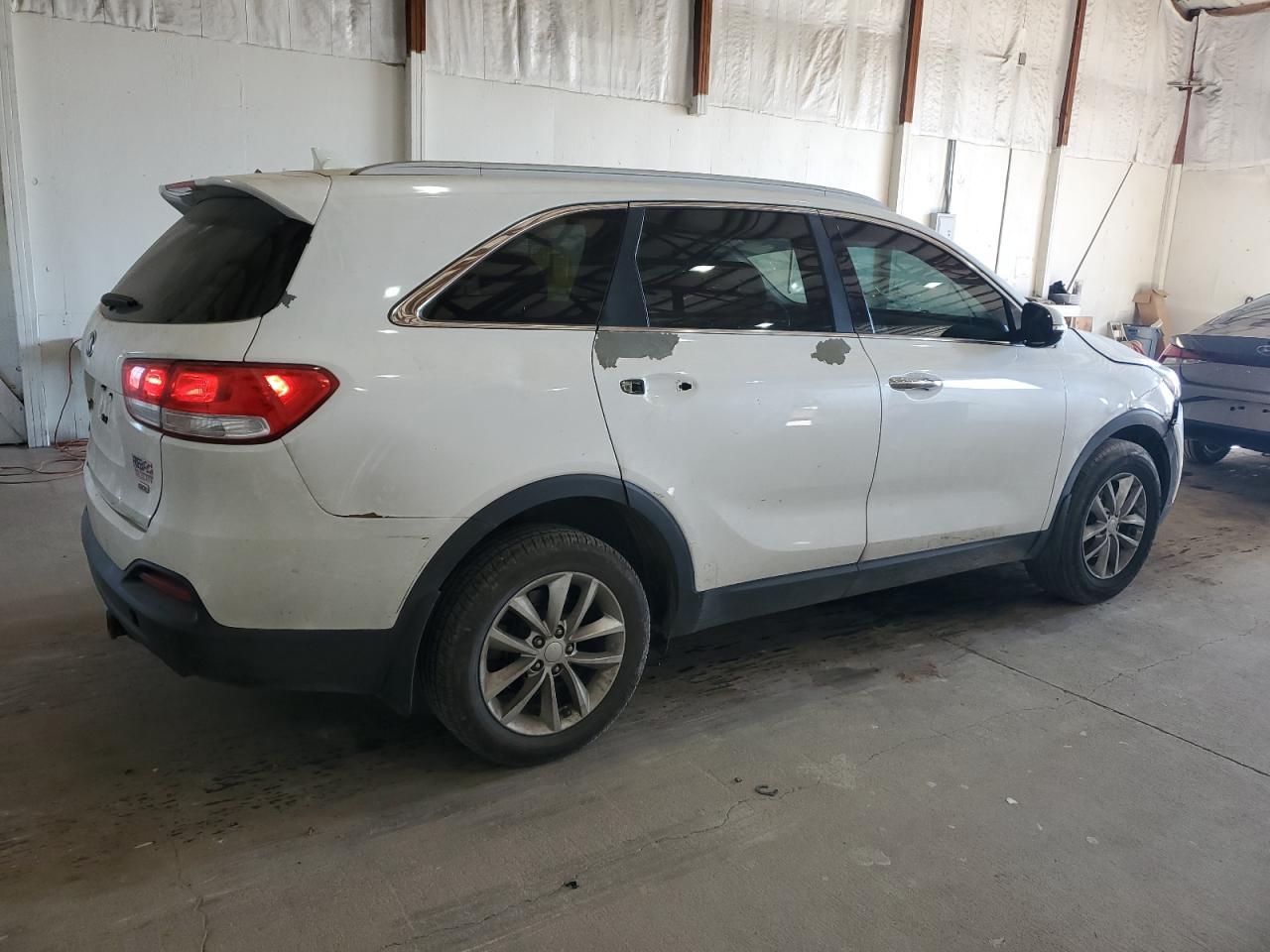 2016 Kia Sorento Lx VIN: 5XYPG4A30GG156795 Lot: 84926125