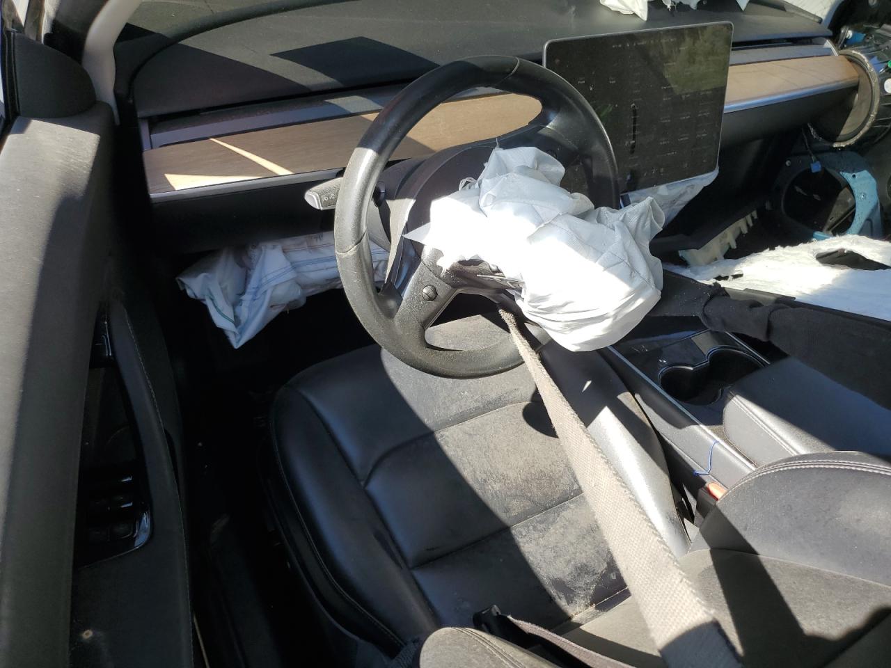 2018 Tesla Model 3 VIN: 5YJ3E1EA5JF027753 Lot: 86148995